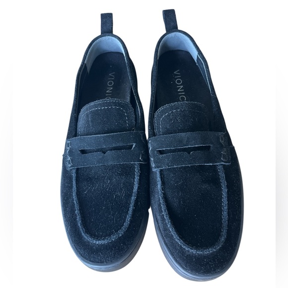 Vionic Shoes - Vionic Black Suede Comfort Loafers Sz 7. Like new.